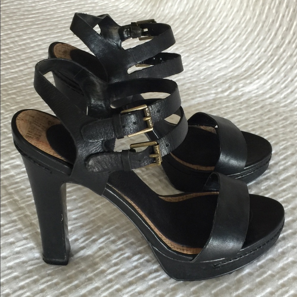Ralph Lauren black platform high heals 👡
